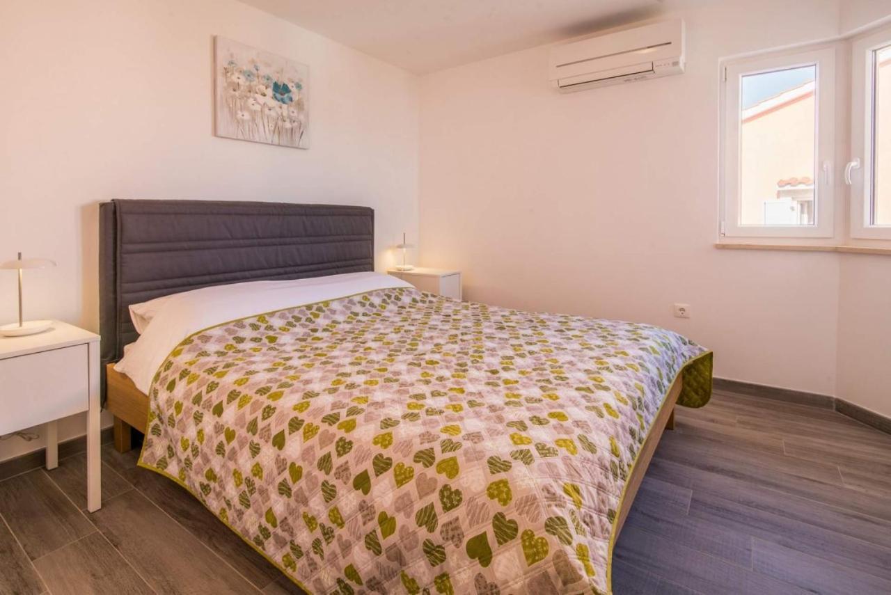 Apartman Zoe 瓦比尼科 外观 照片